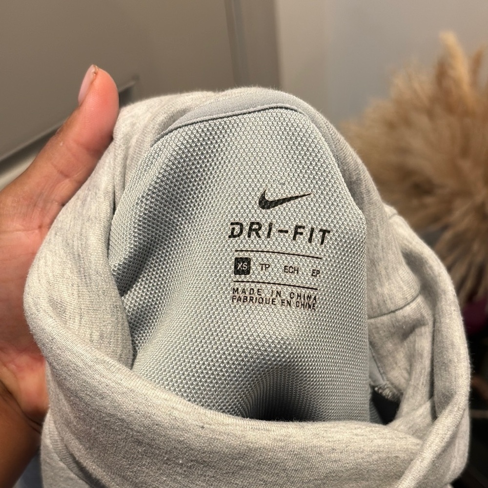 Nike Light Gray High-Neck Pullover - image 3